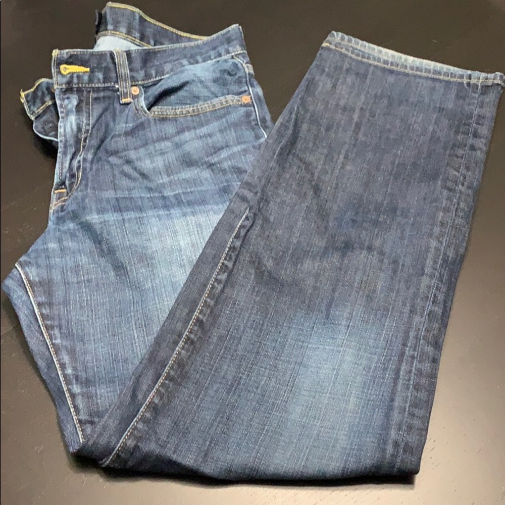 EUC Lucky Jeans Men’s 31x32, Dark Wash
